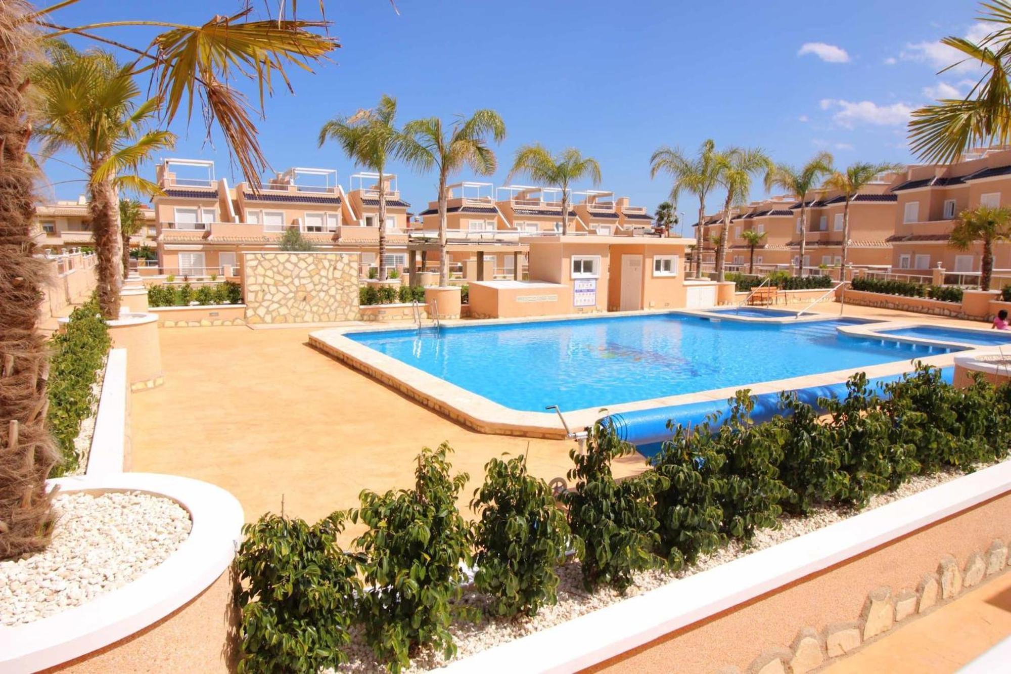 Duplex Campoamor Heated Pool المظهر الخارجي الصورة